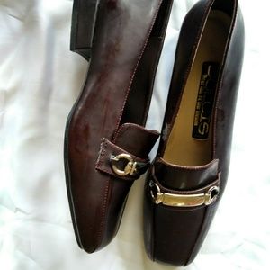 Dolcis Paula Loafer Burgundy 6.5 M
